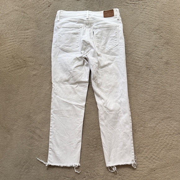 Levi’s 724 high rise straight leg crop Women's White Distressed Jeans sz 27 - Picture 5 of 5